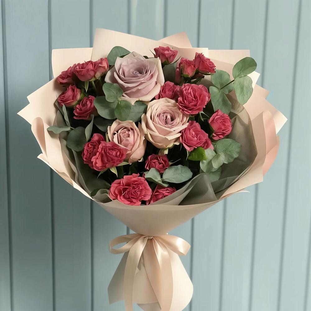 Букет цветов из: Гвоздики и Розы в Александро-Невской