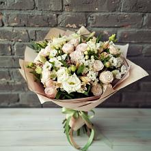 Букет цветов из:  Альстромерии, Розы и Хризантемы #REPLACE_PRED# Александро-Невской