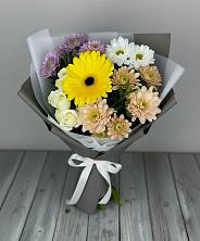Букет цветов из:  Розы, Герберы и Хризантемы в Александро-Невской