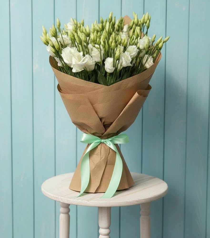 Букет цветов из: Лизиантусы в Александро-Невской