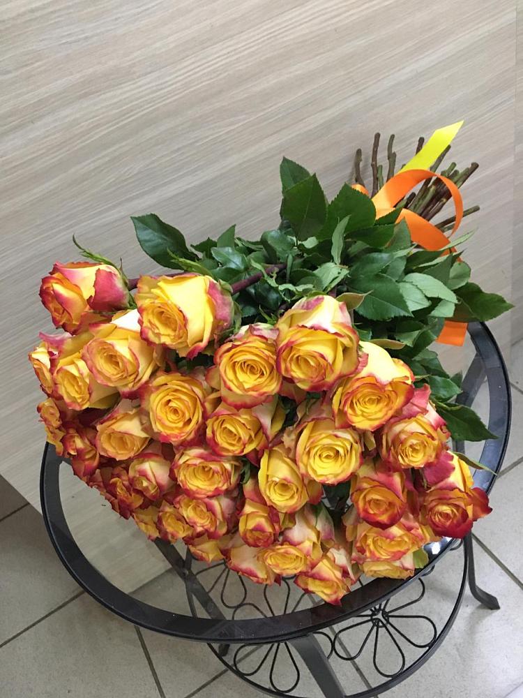 Букет Желтые розы в Александро-Невской