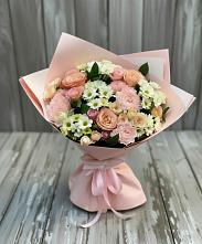 Букет цветов из:  Гвоздики, Розы и Хризантемы в Александро-Невской