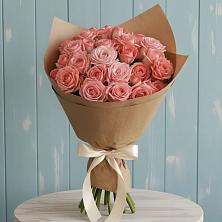 Букет цветов из:  Розы в Александро-Невской