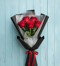 Букет цветов из:  Розы в Александро-Невской