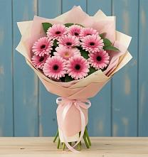 Букет цветов из:  Герберы в Александро-Невской